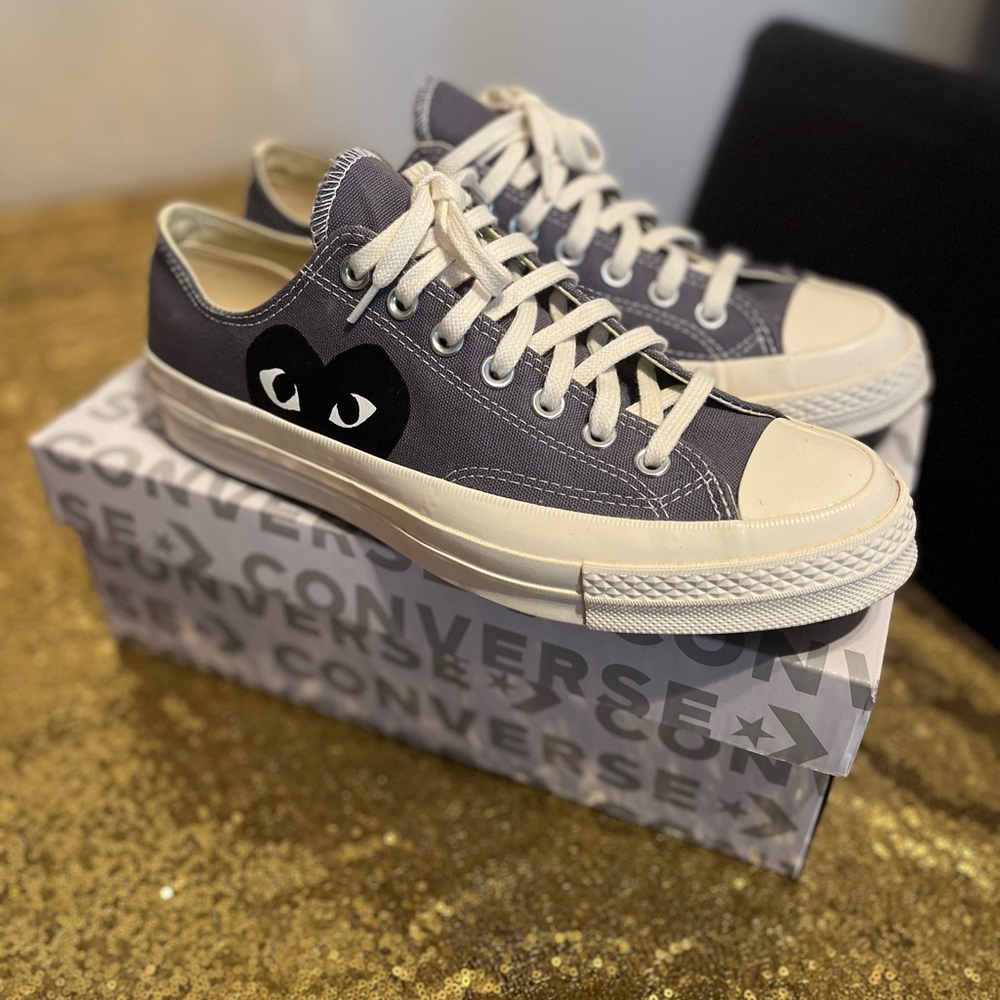 CDG Converses size 9